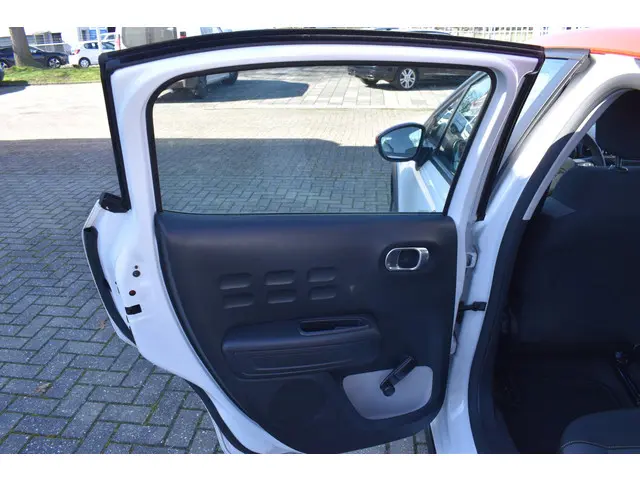 Citroën C3 1.2 PureTech Feel 2021 Benzine 12