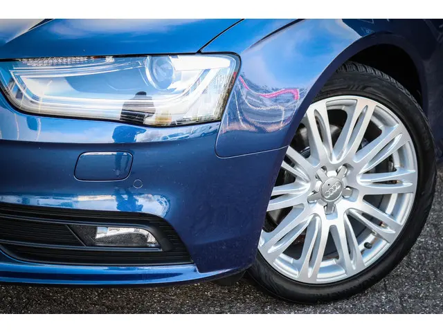 Audi A4 Avant 1.8 TFSI Business Edition 2014 Benzine 4
