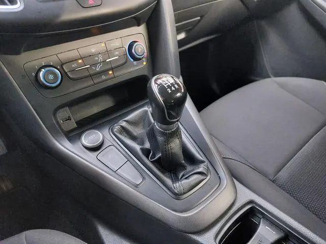 Ford Focus 1.0 Trend 2016 Benzine 5