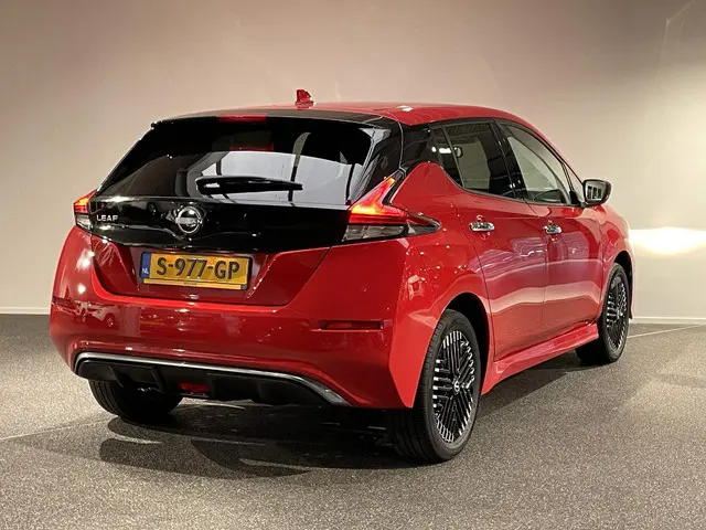 Nissan Leaf e+ N-Connecta 62 kWh 2023 Elektrisch 21