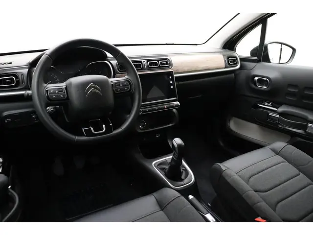 Citroën C3 1.2 PureTech Max 2024 Benzine 7