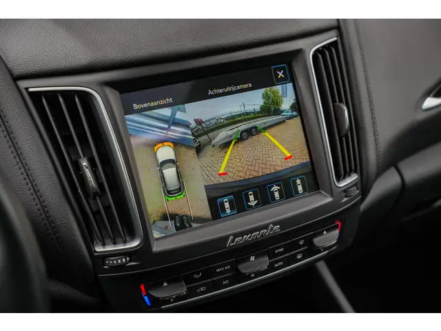 Maserati Levante 3.0 V6 S AWD SQ4 2017 Benzine 18