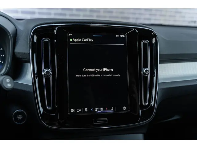 Volvo XC40 2.0 B4 Plus Dark 2025 Benzine 39