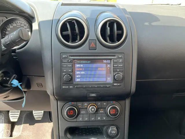 Nissan QASHQAI +2 2.0 360 4WD 2013 Benzine 14