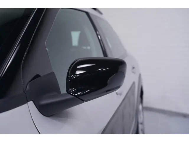 Citroën C4 Cactus 1.2 VTi Feel 2015 Benzine 8