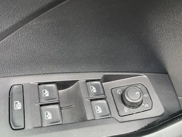 Volkswagen T-Cross 1.0 TSi DSG Life 2022 Benzine 30