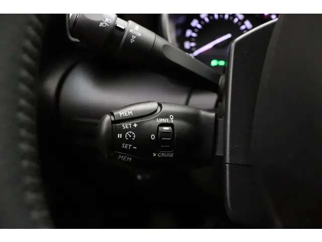 Citroën C3 Aircross 1.2 PureTech S&S Feel 2020 Benzine 23