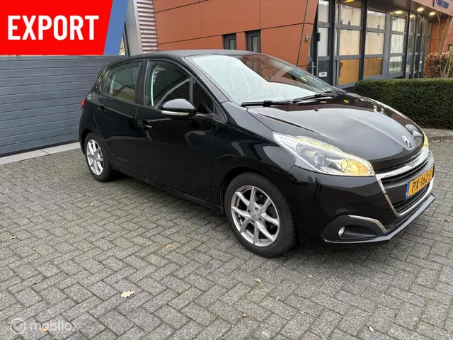 Peugeot 208 1.2 PureTech Active defect 2017 Benzine 8