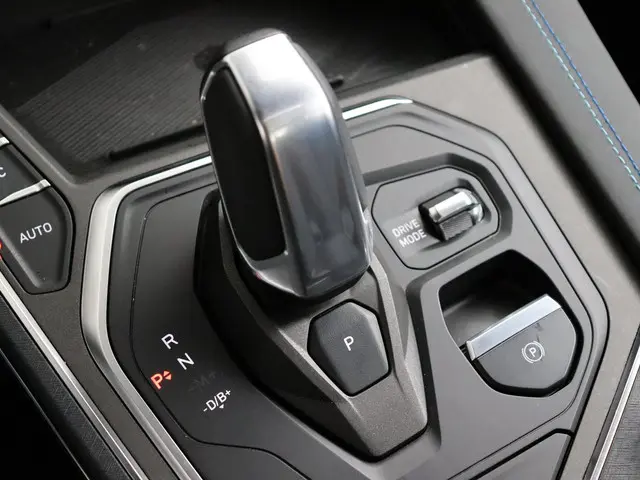 Lynk & Co 01 1.5 2023 Hybride Benzine 13