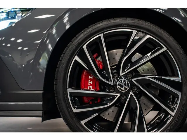 Volkswagen Golf 2.0 TSI GTI 2022 Benzine 9