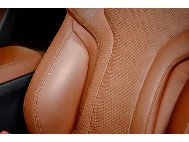 BMW M3 3-serie Touring xDrive Comp 2023 Benzine 37