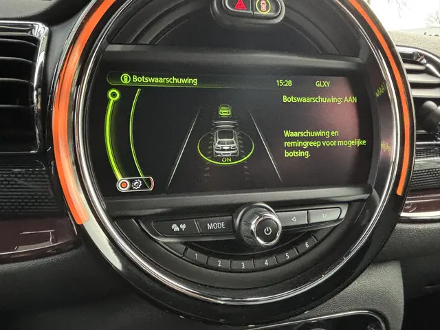 MINI Clubman Mini 1.5 Cooper Chili 2016 Benzine 13