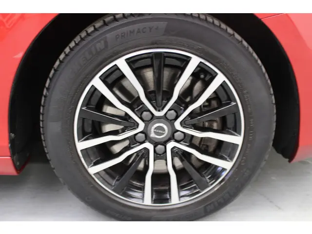 Volvo V40 T2 Polar+ Automaat 2019 Benzine 40