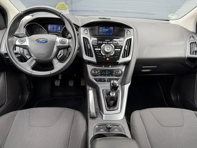 Ford Focus Wagon 1.6 EcoBoost Titanium 2012 Benzine 10