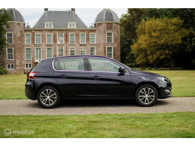 Peugeot 308 1.6 THP Première | NAP | 2013 Benzine 9