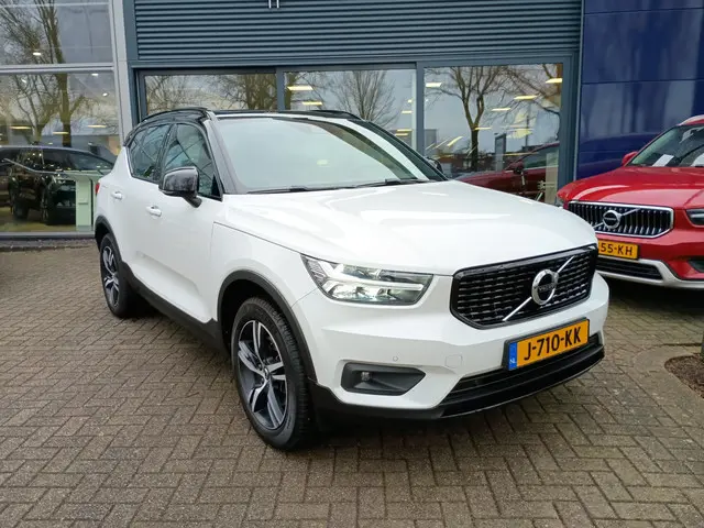 Volvo XC40 B4 R-Design 2020 Benzine 8