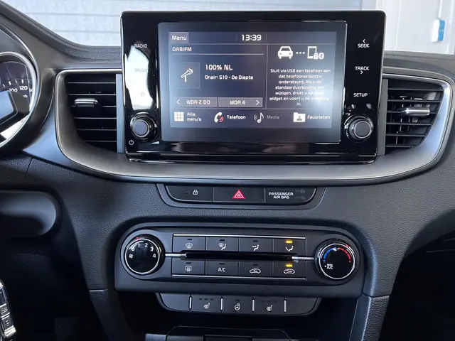 Kia XCeed 1.5 T-GDI DynamicLine 2022 Benzine 13