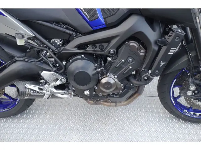 Yamaha MT 09 ABS 2017 Benzine 9
