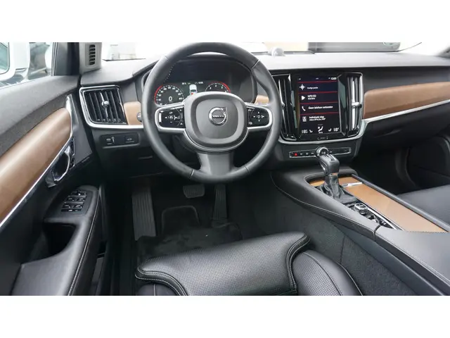 Volvo V90 2.0 T6 320PK AWD Inscription 2017 Benzine 9