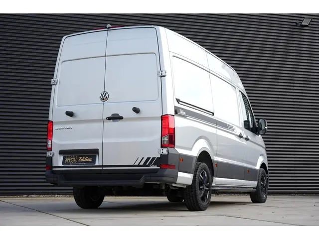 Volkswagen Crafter 2.0 TDI L3H3 2024 Diesel 3