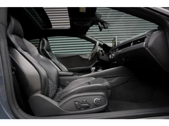Audi RS5 2