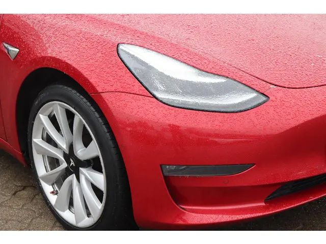Tesla Model 3 Long Range AWD 75 kWh 2019 Elektrisch 13