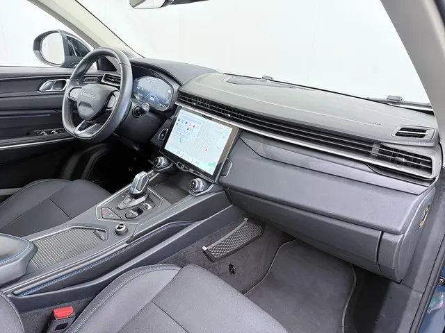 Lynk & Co 01 1.5 2022 Hybride Benzine 40