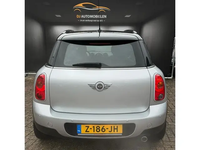 MINI Countryman Mini 1.6 Cooper D 2016 Benzine 5