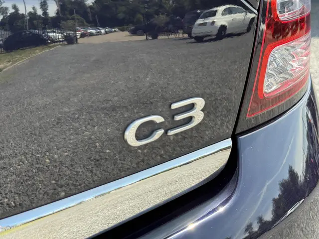 Citroën C3 1.2 PureTech Collection 2015 Benzine 31