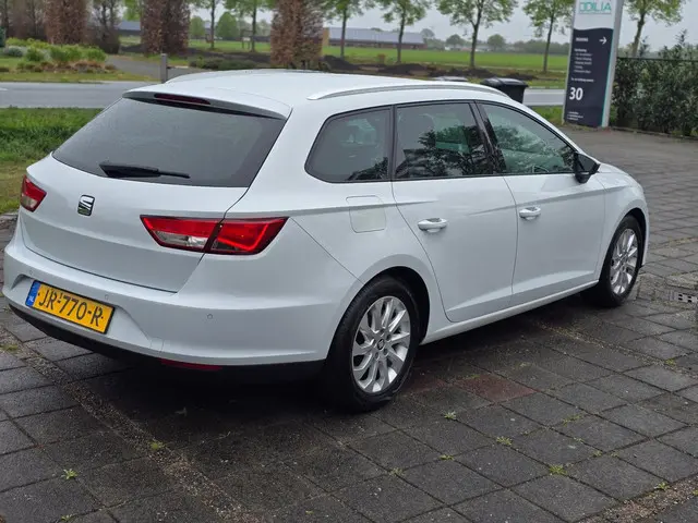 SEAT Leon ST 1.0 EcoTSI Style Connect 2016 Benzine 5