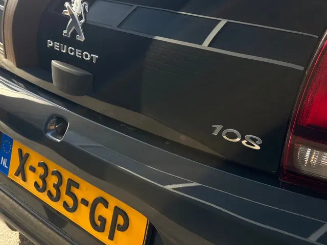 Peugeot 108 1.0 e-VTi Allure TOP! 2021 Benzine 29
