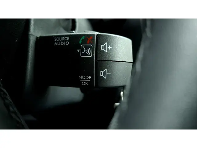 Dacia Logan MCV 0.9 TCe Stepway 2018 Benzine 19