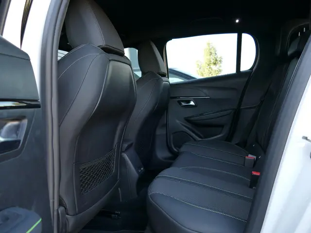 Peugeot 208 1.2 PureTech 100 GT 2024 Benzine 5