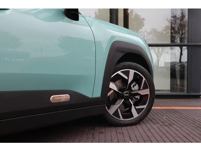 MINI Aceman E 2025 Elektrisch 10