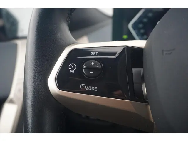 BMW iX xDrive40 2022 Elektrisch 13