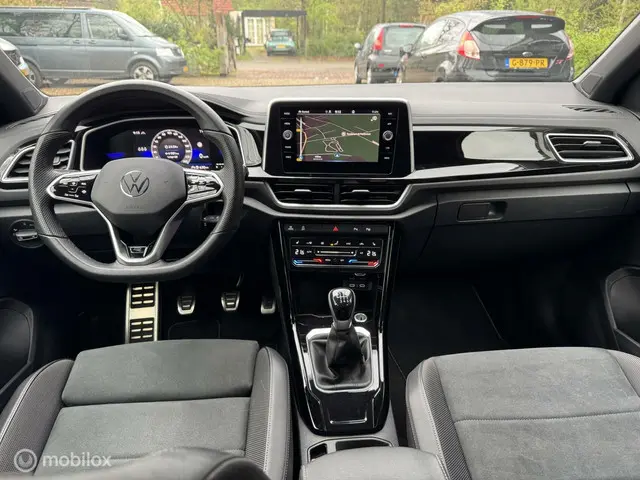 Volkswagen T-Roc 1.0 TSI R-Line Business 2023 Benzine 12