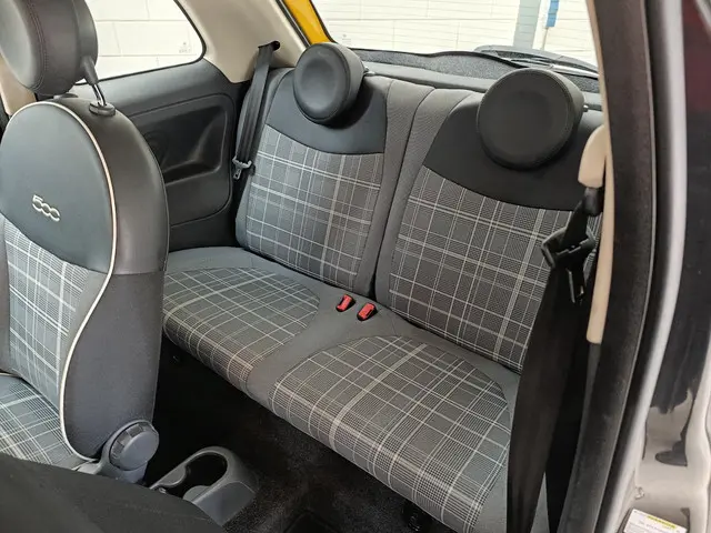 Fiat 500 1.2 Lounge 2017 Benzine 15