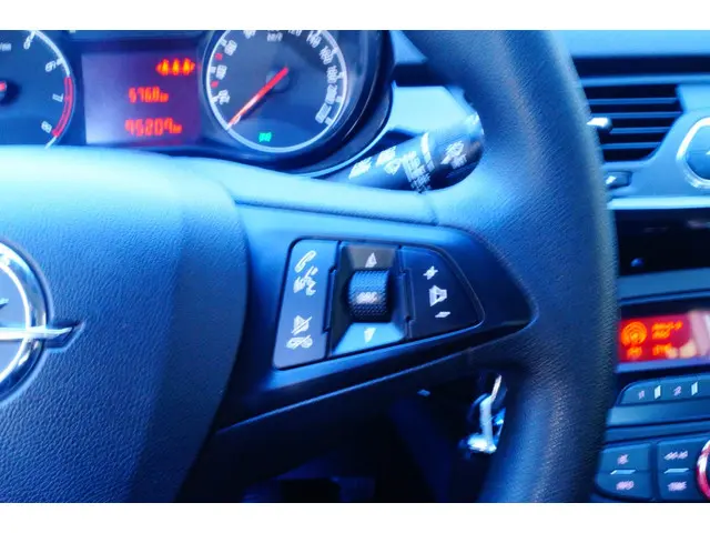 Opel Corsa 1.4 Edition 2015 Benzine 14