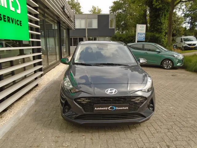 Hyundai i10 1.0 Premium 5-zits 2025 Benzine 5