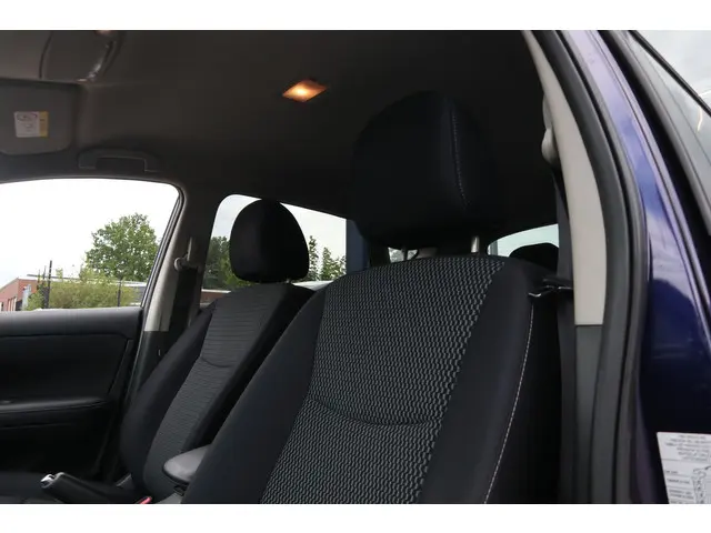 Nissan Pulsar 1.2 DIG-T Connect Edition 2015 Benzine 9