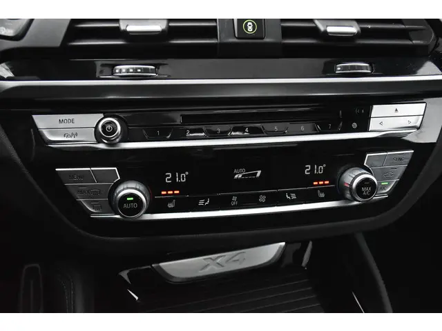 BMW X4 xDrive30i High Executive 2020 Benzine 33