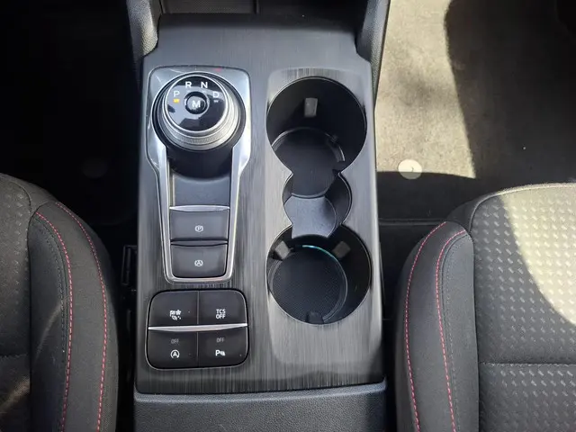 Ford Focus 1.0 EcoBoost Titanium Business 2019 Benzine 19