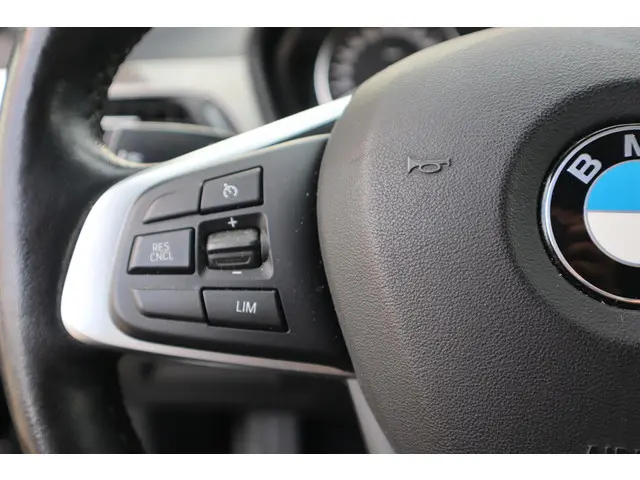 BMW X1 xDrive20i HIGH EXECUTIVE 2017 Benzine 28