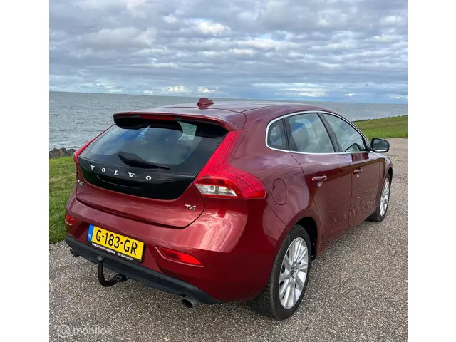 Volvo V40 1.6 T4 Summum 2014 Benzine 5