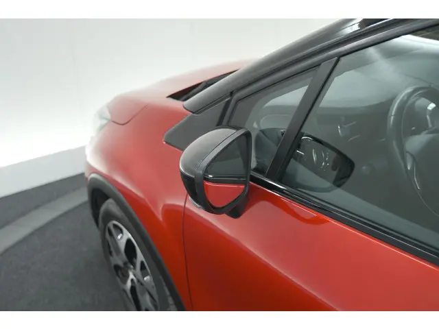 Renault Captur TCe 150 EDC Intens 2019 Benzine 22