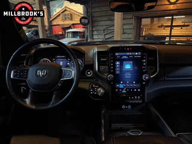 Dodge Ram 1500 5.7 V8 Laramie 2023 LPG/Gas 14