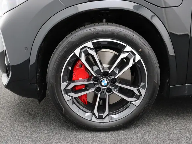 BMW X1 xDrive25e 2026 Hybride Benzine 8