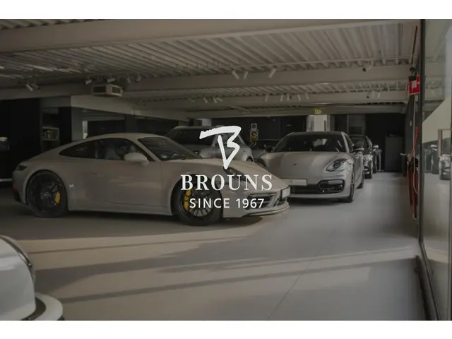 Porsche Panamera Turbo 2017 Benzine 38