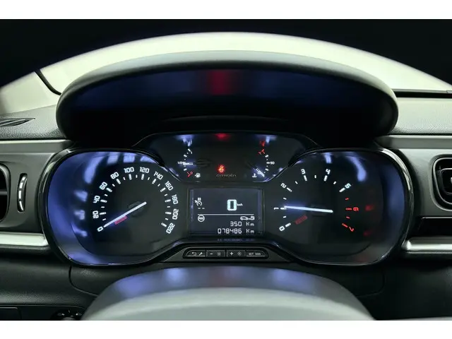 Citroën C3 1.2 PureTech Feel 2020 Benzine 26