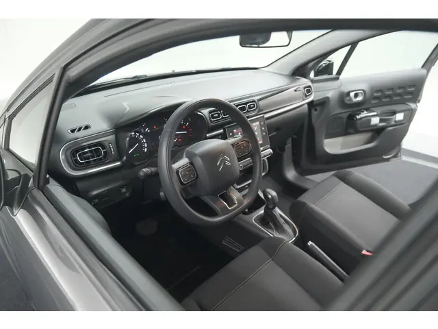 Citroën C3 PureTech 110 EAT6 C-Series 2024 Benzine 26
